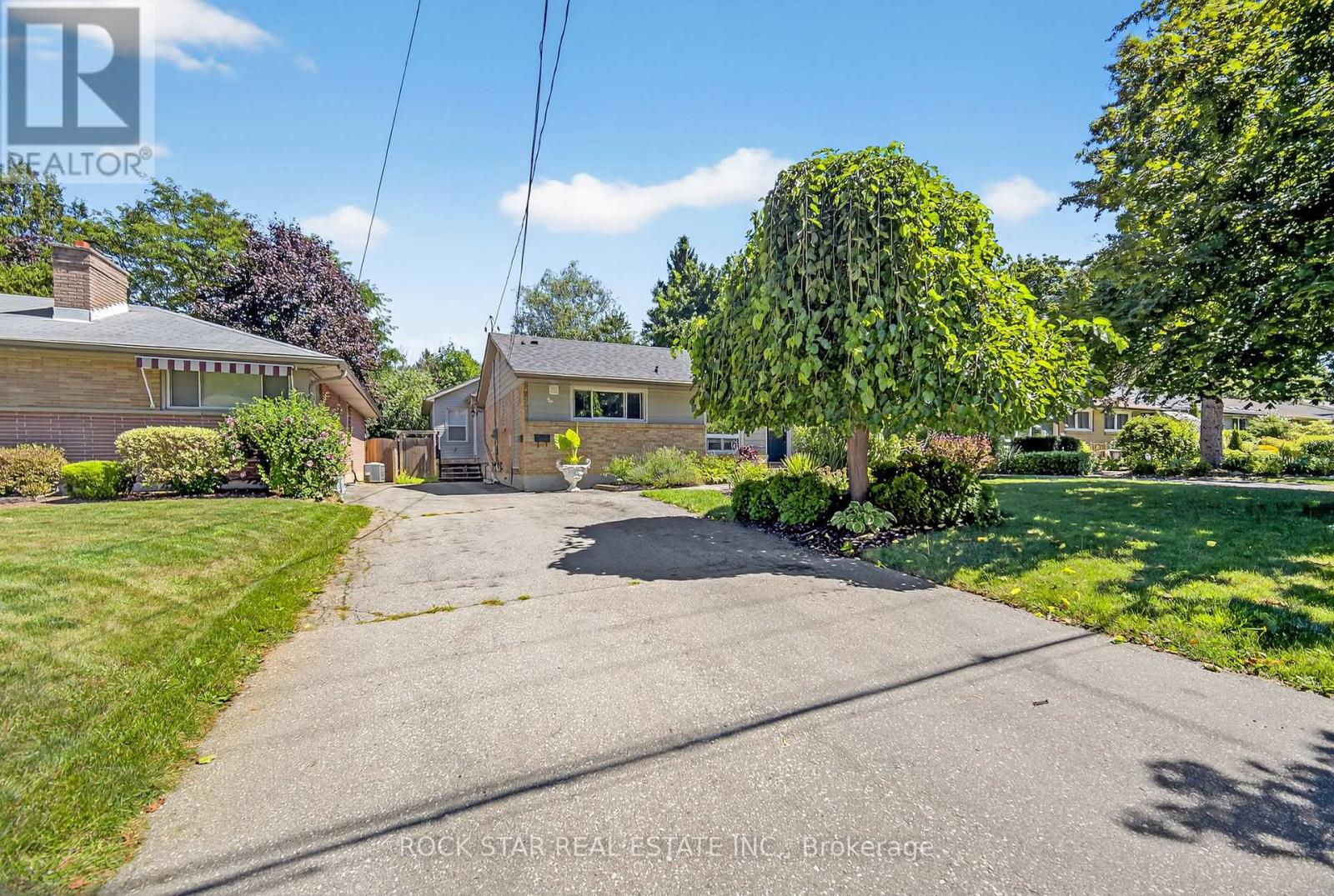 364 Beachwood Ave, London, ON N6J 3K1