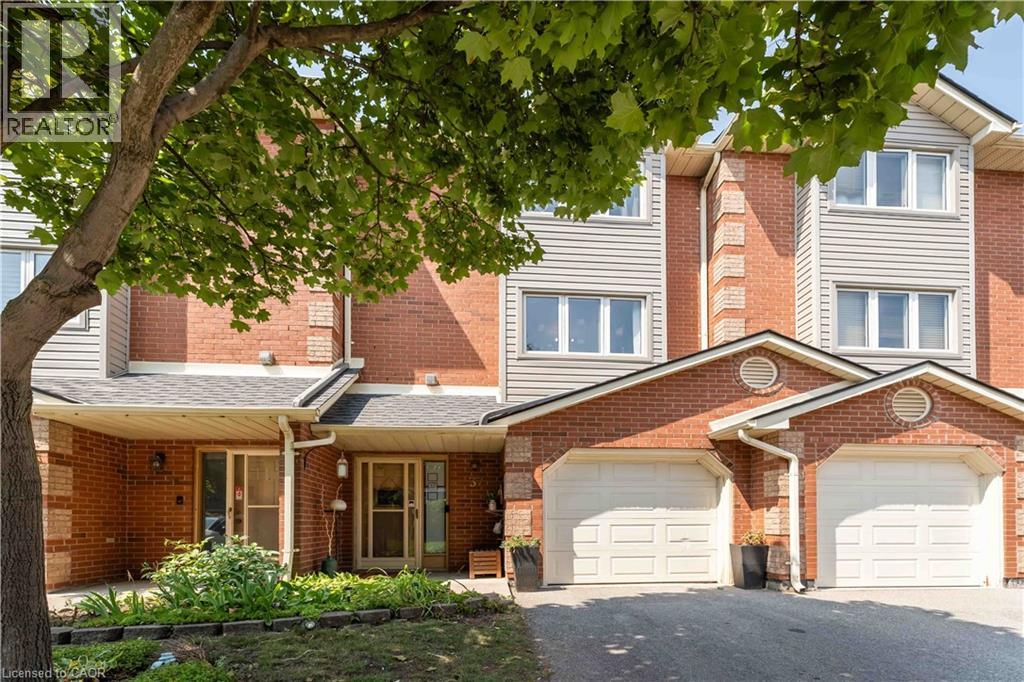 72 Stonechurch Road W Unit 37, Hamilton, ON L9B 2H6