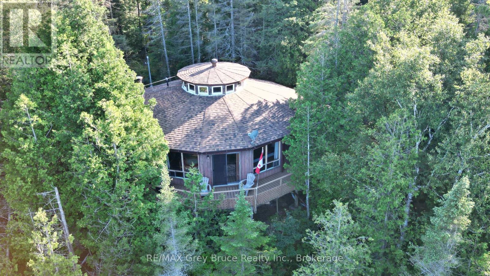8 Carter Rd, Northern Bruce Peninsula, ON N0H 1W0