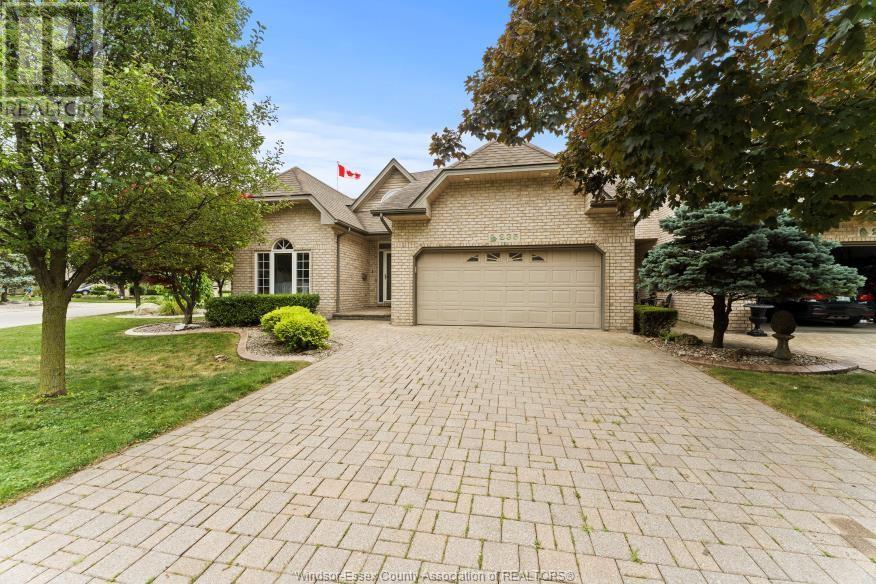 235 Southwind, Tecumseh, ON N8N 4Y5