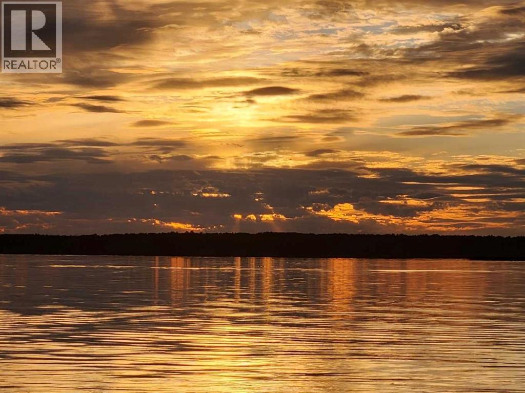 APT 57 465022 61, Buck Lake, AB T0C 0T0