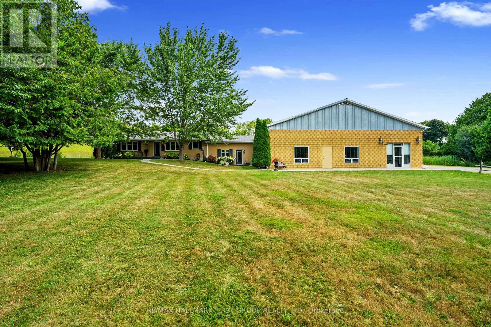 3311 Burnham St N, Hamilton, ON K9A 4J7