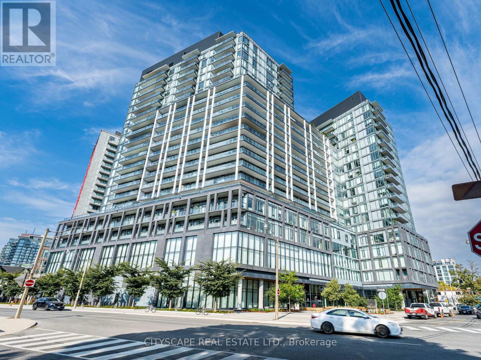 609 50 Power St, Toronto, ON M5A 0V3
