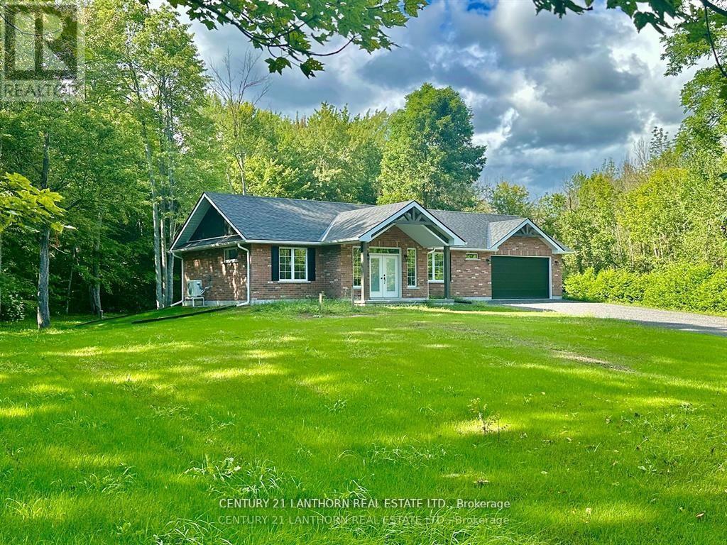 1713 Hollowview Rd, Centre Hastings, ON K0K 3E0