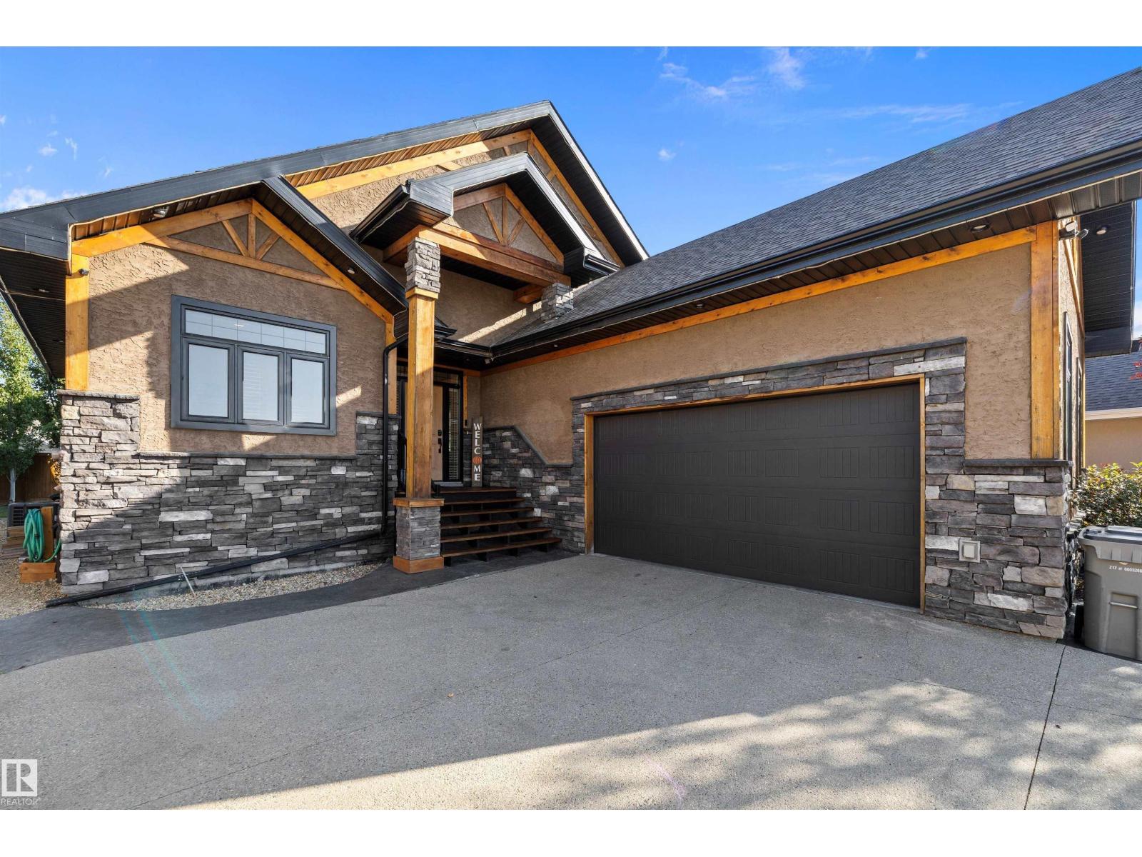98 St Unit 10409, Morinville, AB T8R 0B7