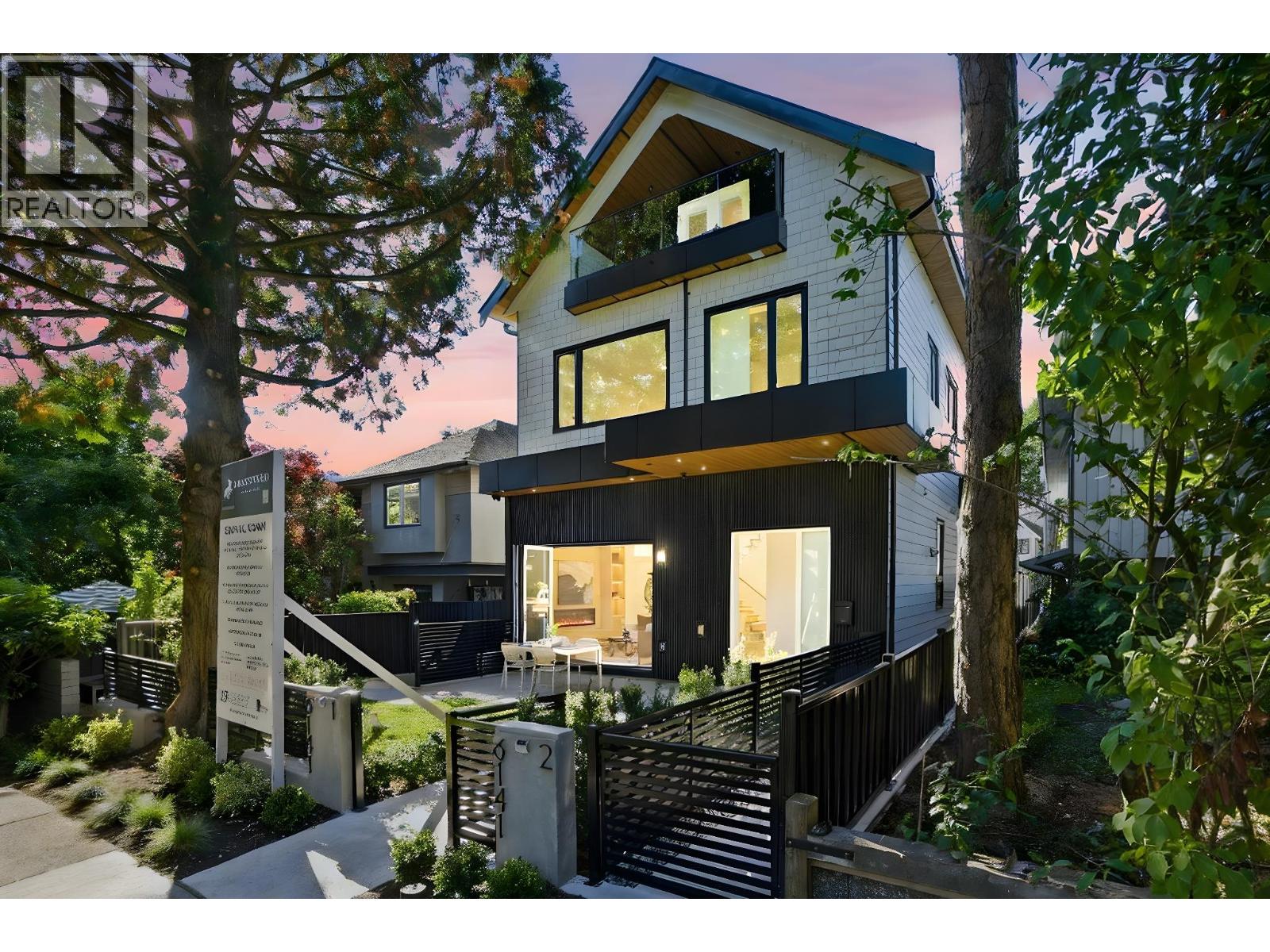 6141 Yew Street Unit 1, Vancouver, BC V6M 3Z1