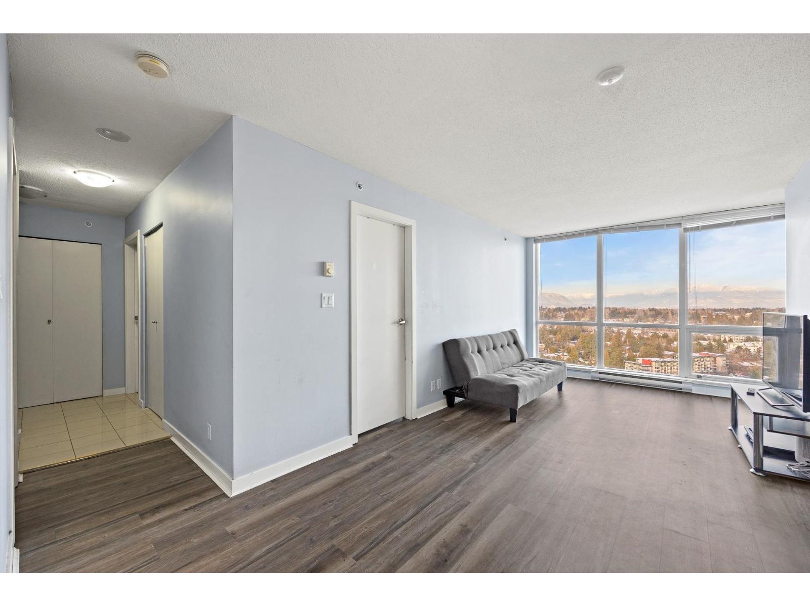 13618 100 Avenue Unit 3005, Surrey, BC V3T 0A8