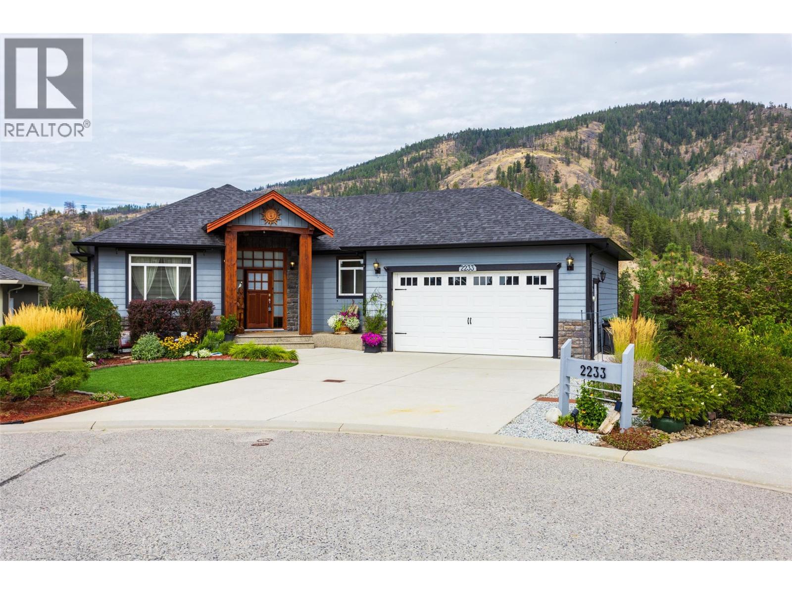 2233 Helgason Dr, West Kelowna, BC V4T 2W9