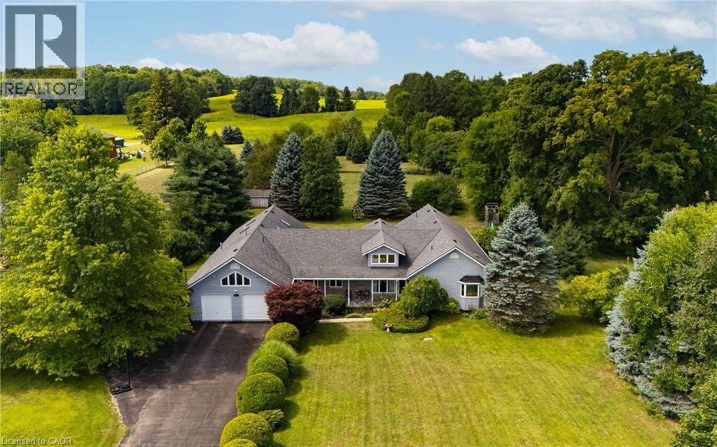 399 Old Brock Rd, Hamilton, ON L9H 5J1