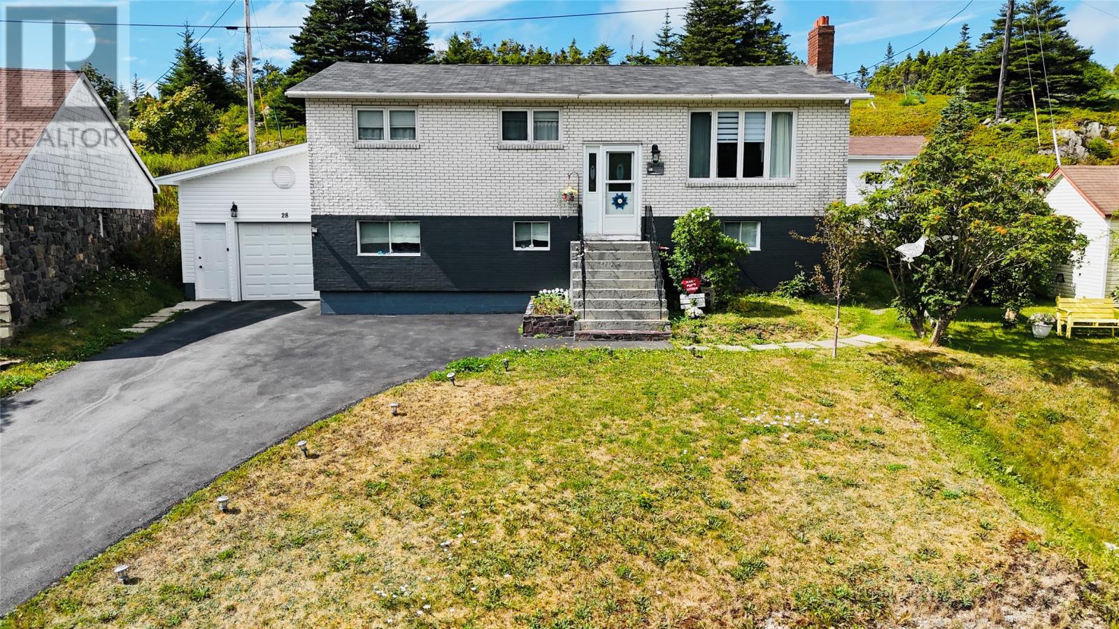 28 Main Rd, Little Harbour, NL A0B 2H0