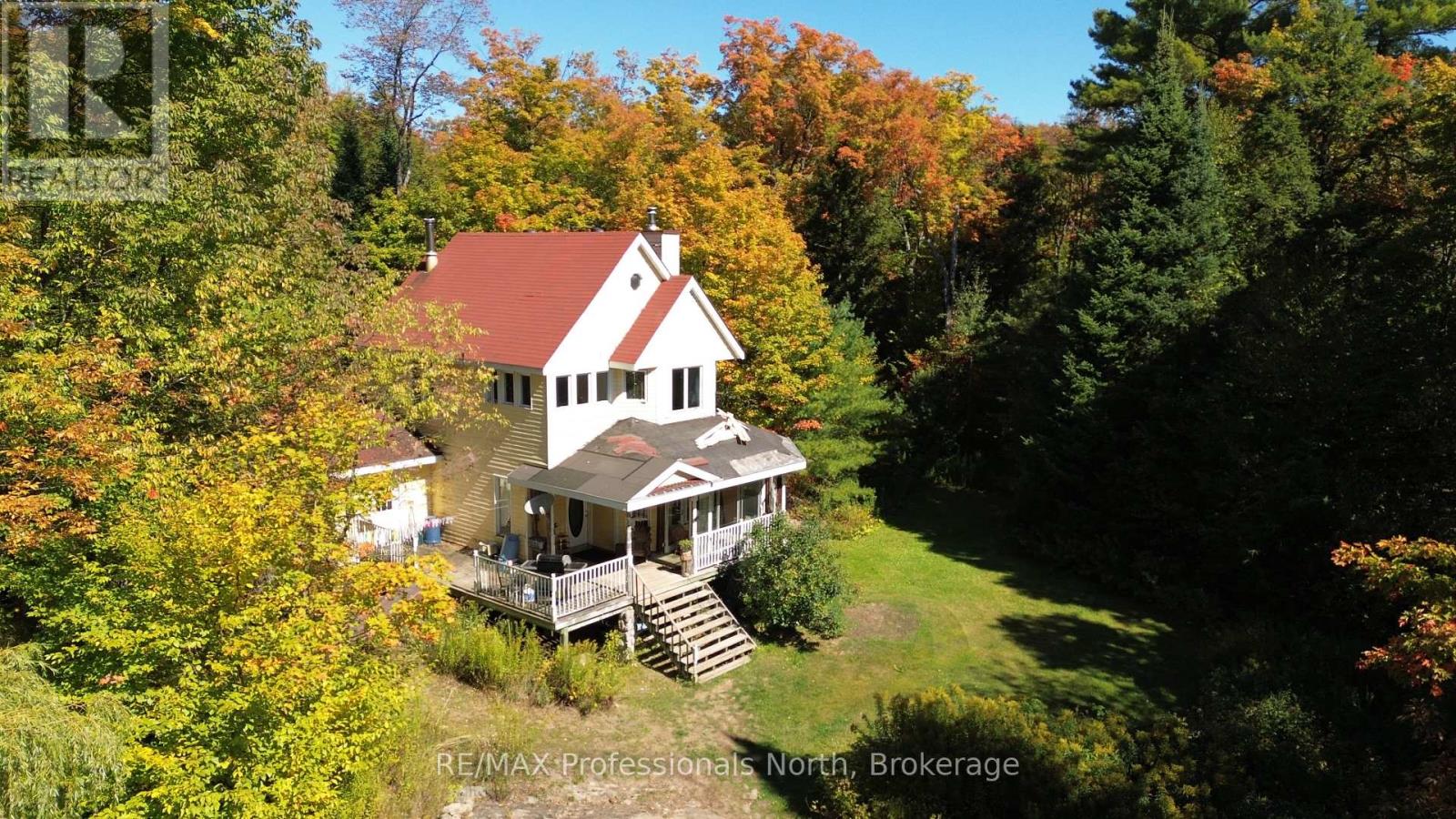 92 Concession 2 3 Rd W, Huntsville, ON P1H 2J3