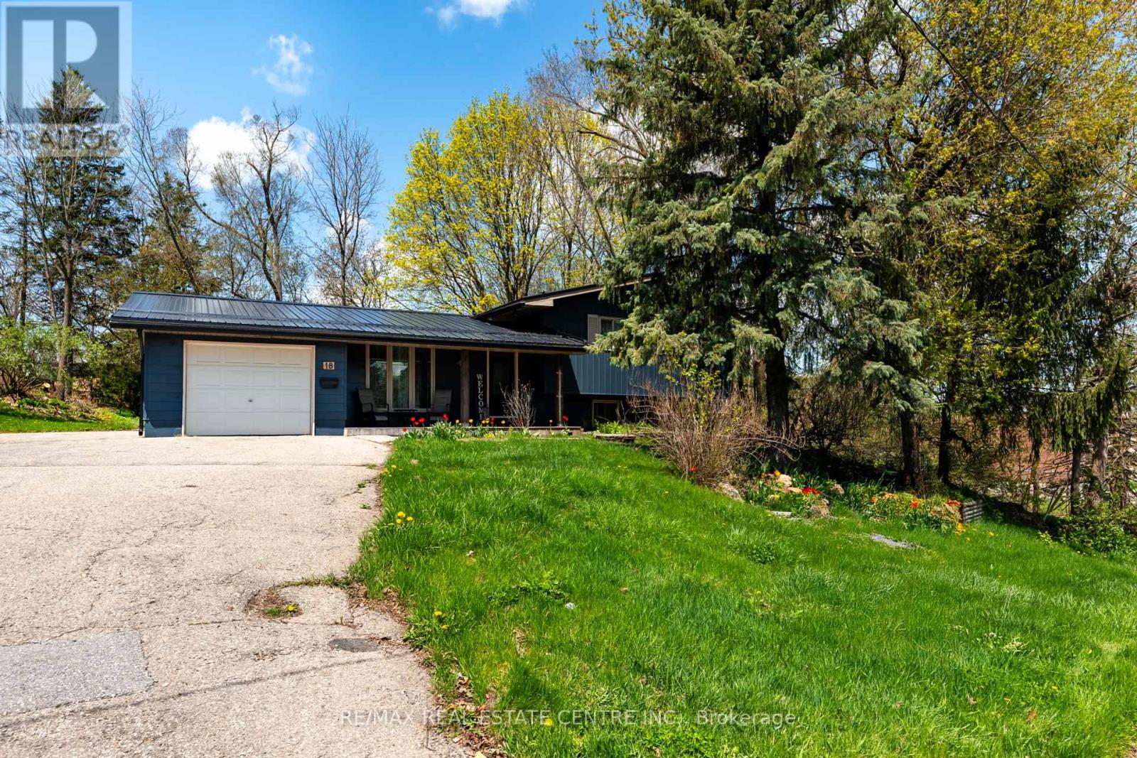 18 Townline, Orangeville, ON L9W 3H3