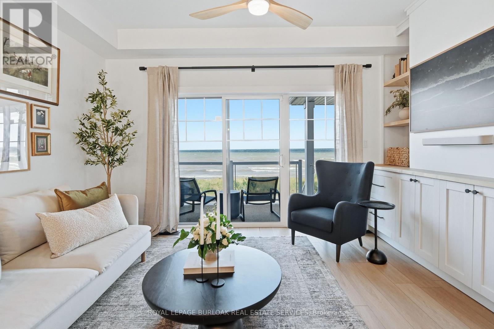 7 337 Beach Blvd, Hamilton, ON L8H 6W4