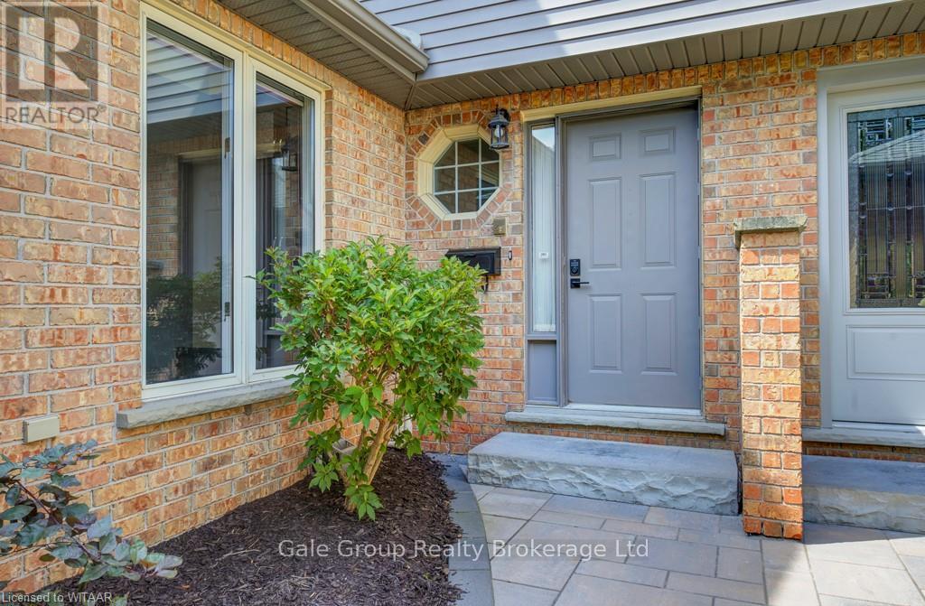 667 Lansdowne Ave, Woodstock, ON N4T 1K3