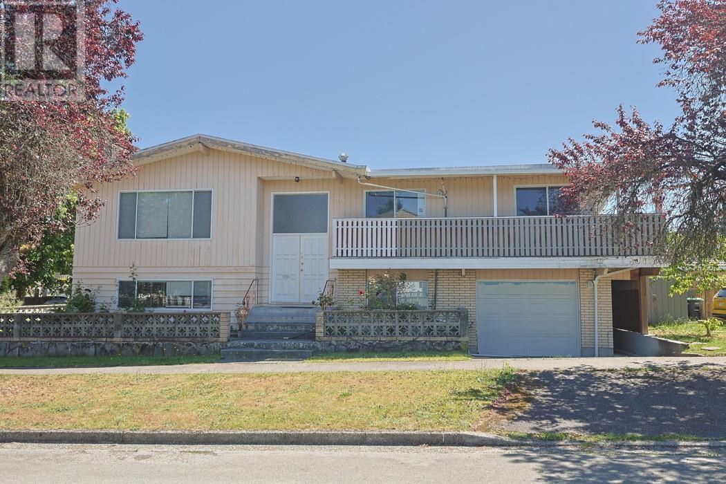 7310 Gladstone St, Vancouver, BC V5P 4G8
