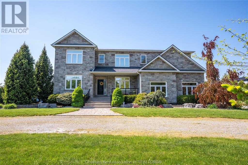 8545 Water St, Chatham-Kent, ON N0P 1E0
