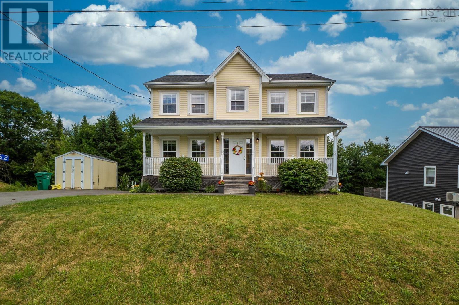 162 Halewood Dr, Falmouth, NS B0P 1P0