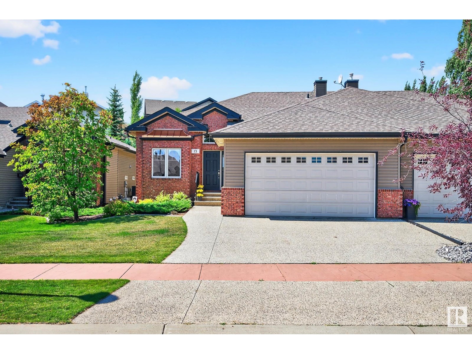 13 Oakcrest Tc, St. Albert, AB T8N 3L1