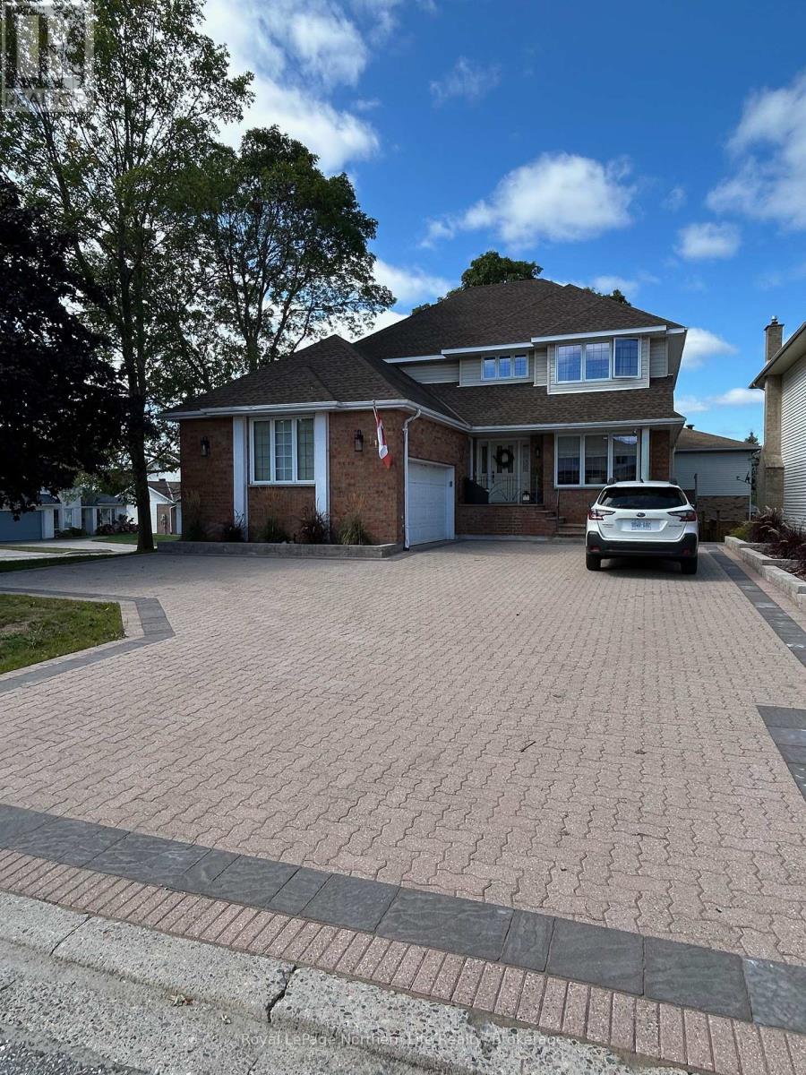 1111 Lawson St, North Bay, ON P1B 9H4