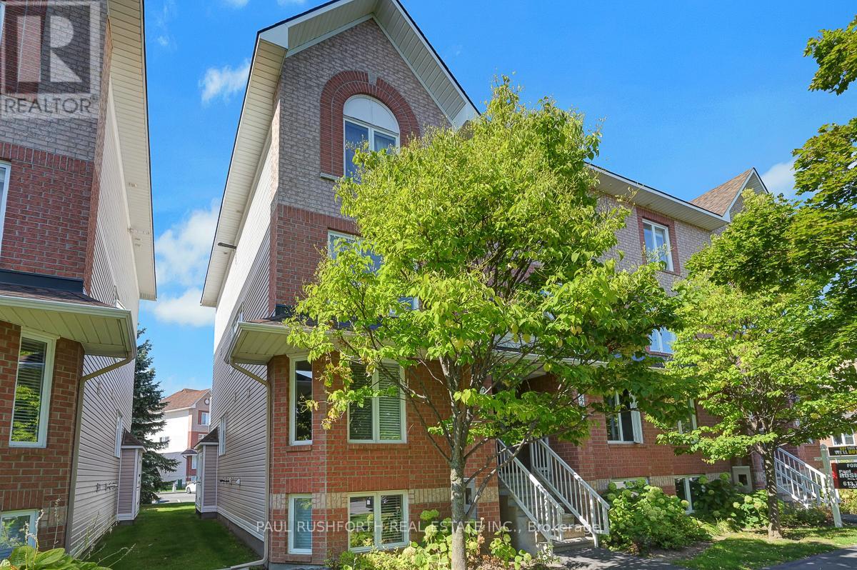 2224 Bois Vert Pl, Ottawa, ON K4A 4T7