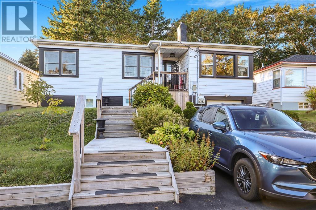92 Cornwall Ave, St. John's, NL A1E 1Y9