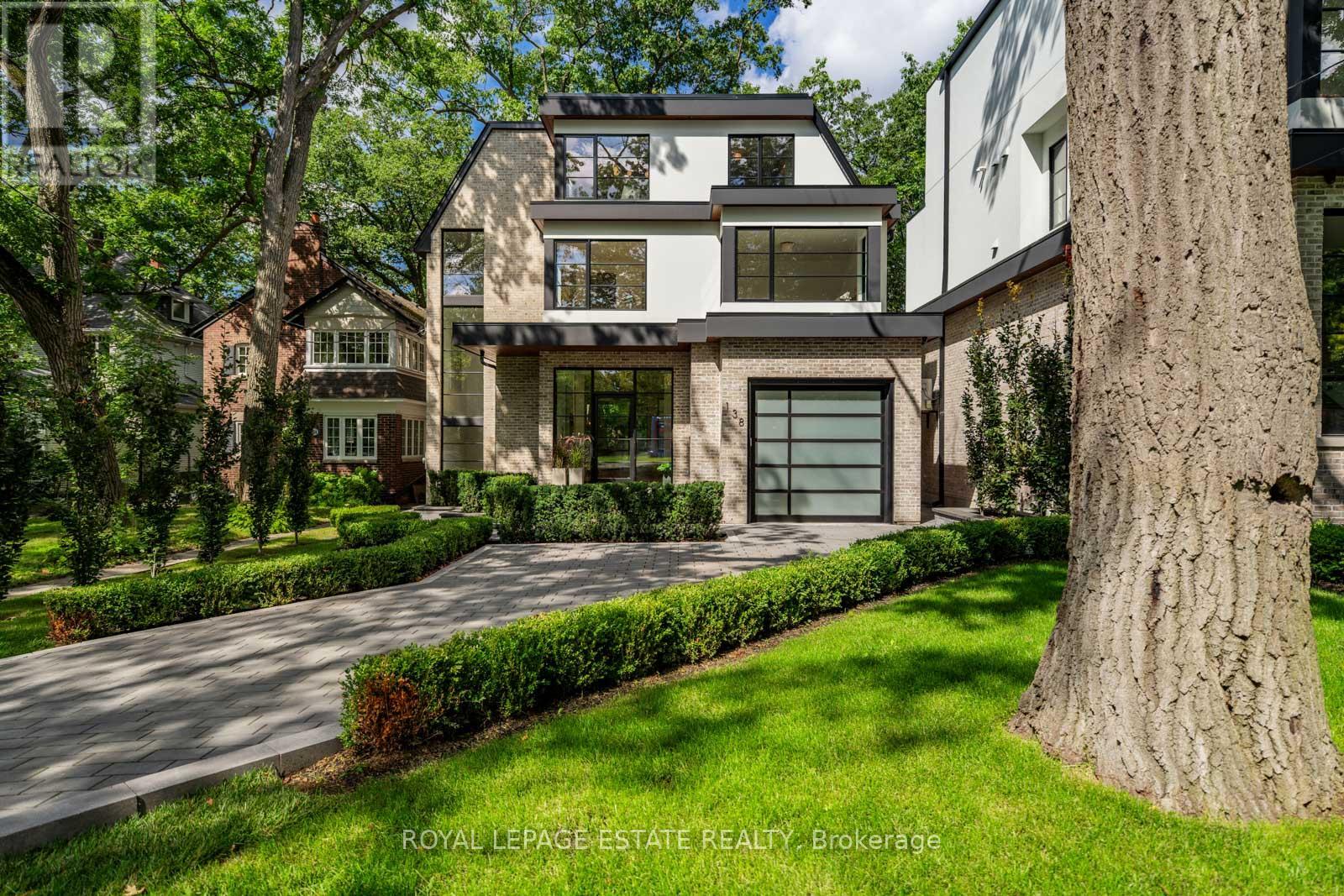 138 Balsam Ave, Toronto, ON M4E 3C1
