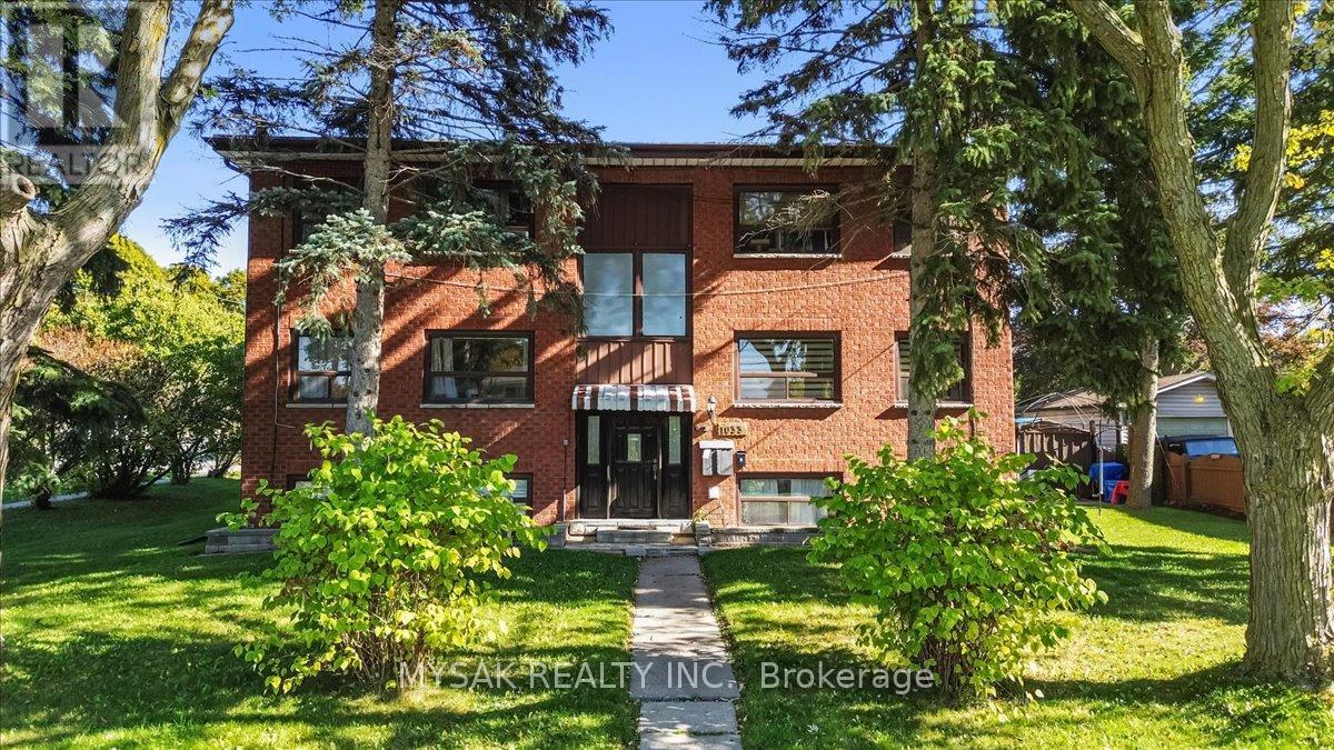 1033 Ravine Rd, Oshawa, ON L1H 4C9