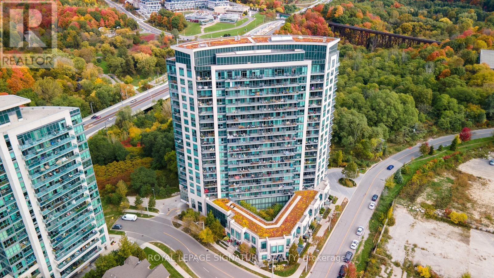 504 160 Vanderhoof Ave, Toronto, ON M4G 0B7