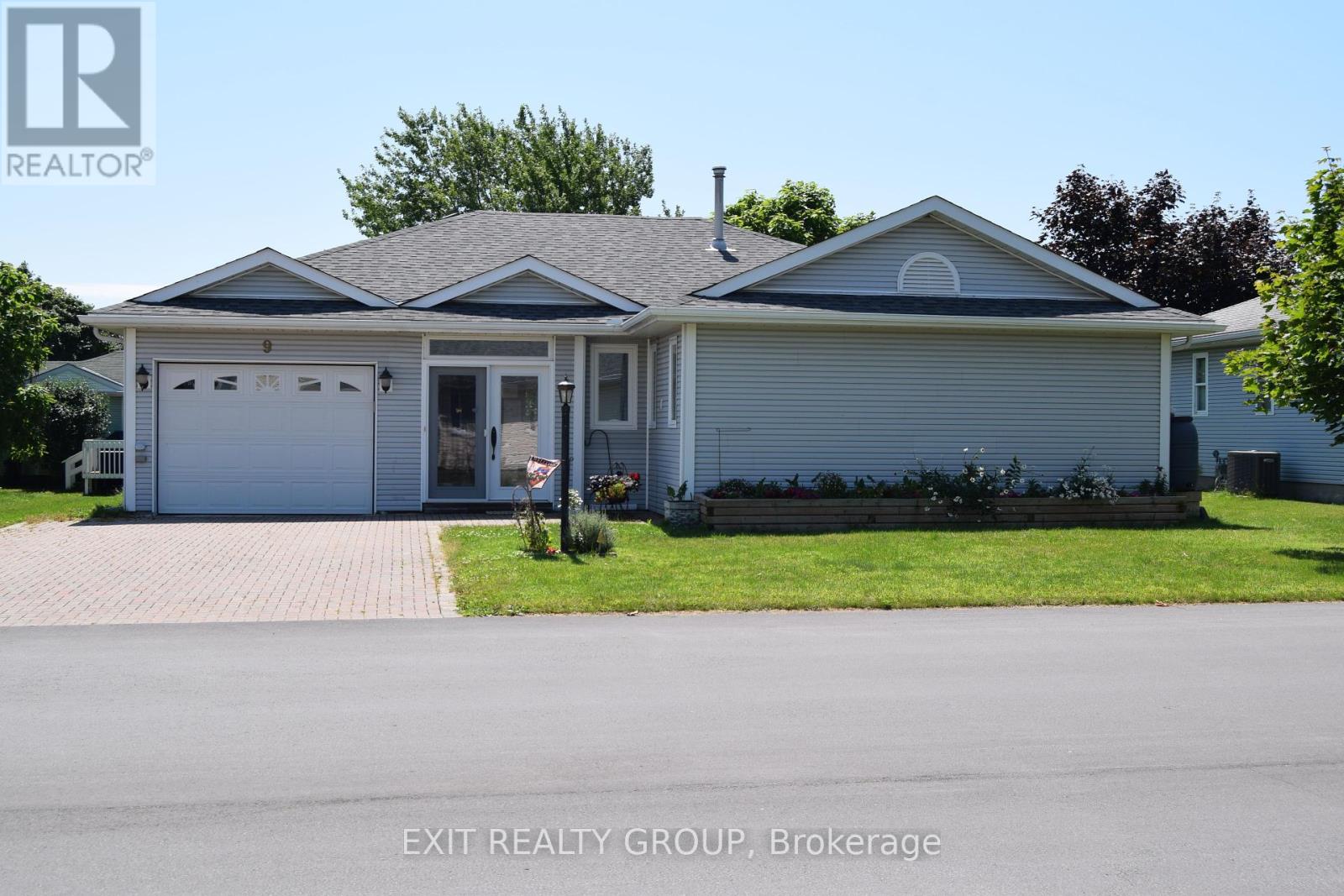 9 Empire Blvd, Prince Edward County Wellington Ward, ON K0K 3L0