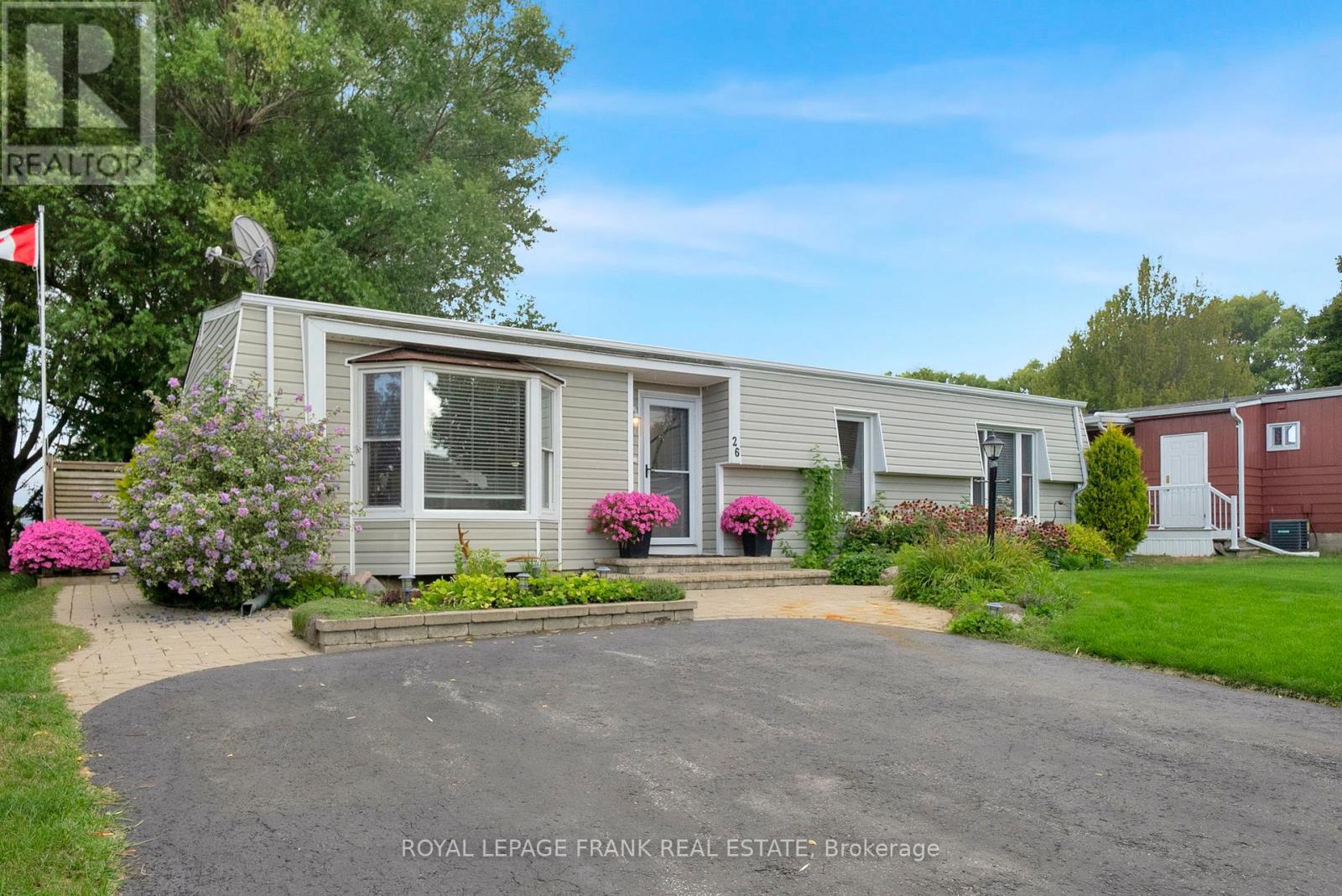 26 Pineridge Cres, Clarington, ON L1B 1B9