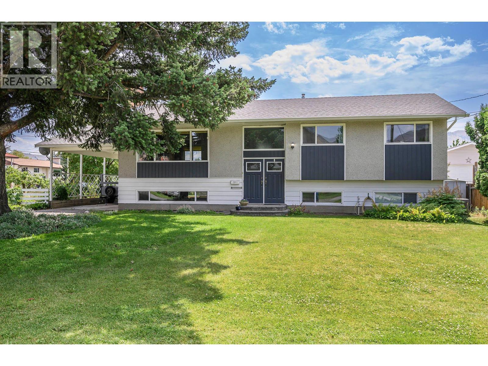 2311 Glenview Ave, Kamloops, BC V2B 4L3