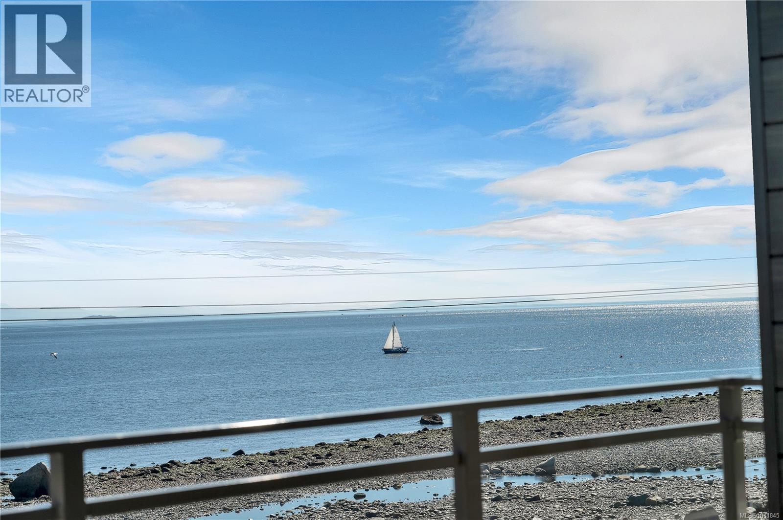 536 Island Hwy S Unit 402 Hwy, Campbell River, BC V9W 1A5