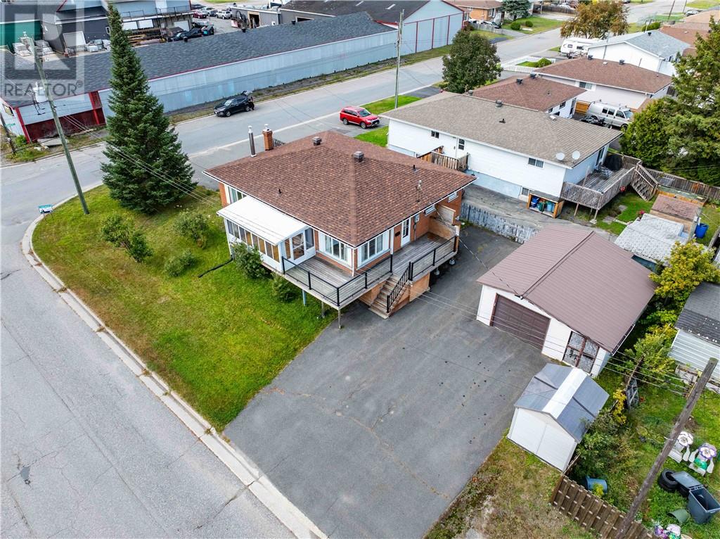 290 Charette Ave, Chelmsford, ON P0M 1L0