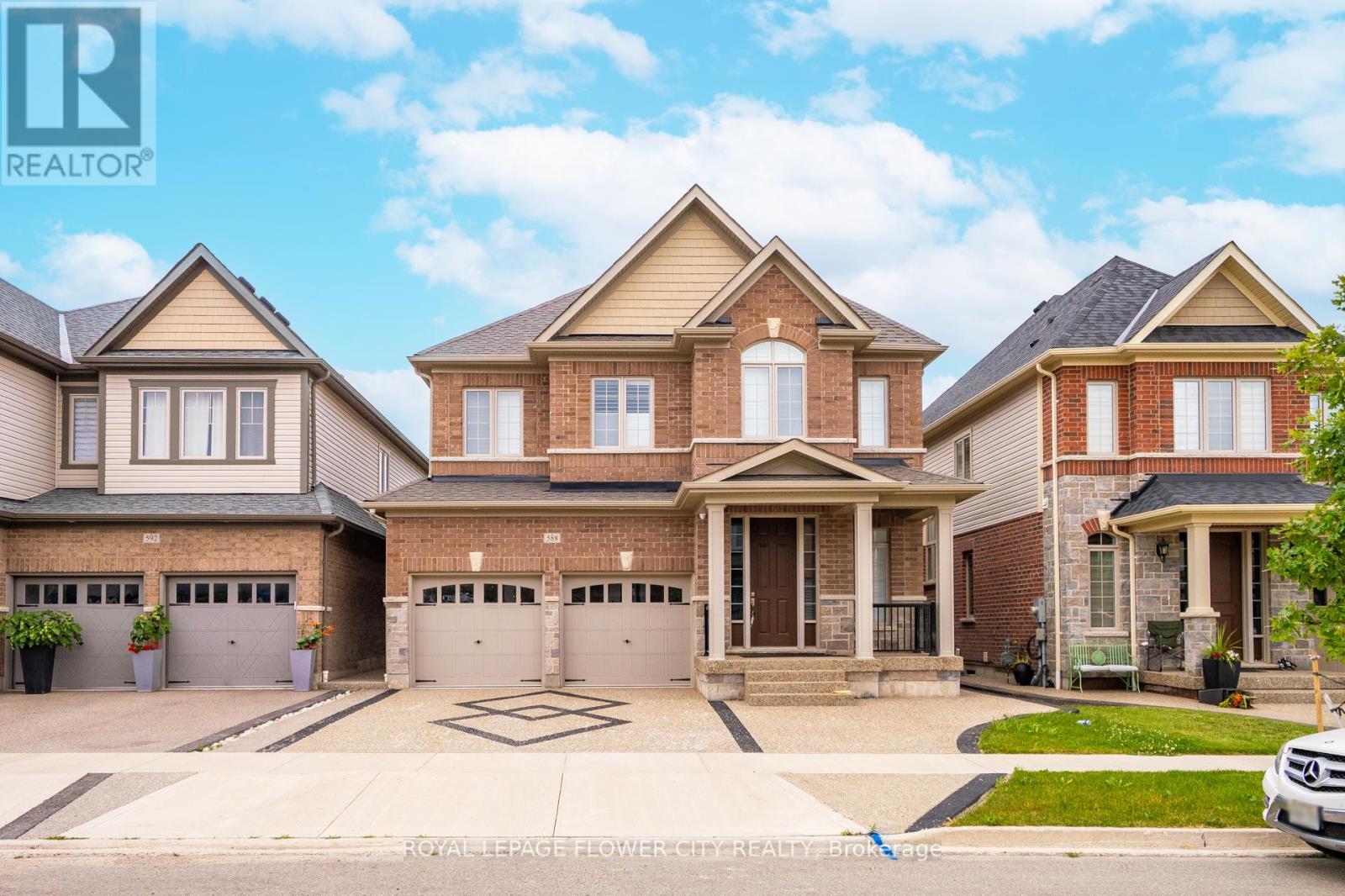 588 Beckview Cres, Kitchener, ON N2R 0R4