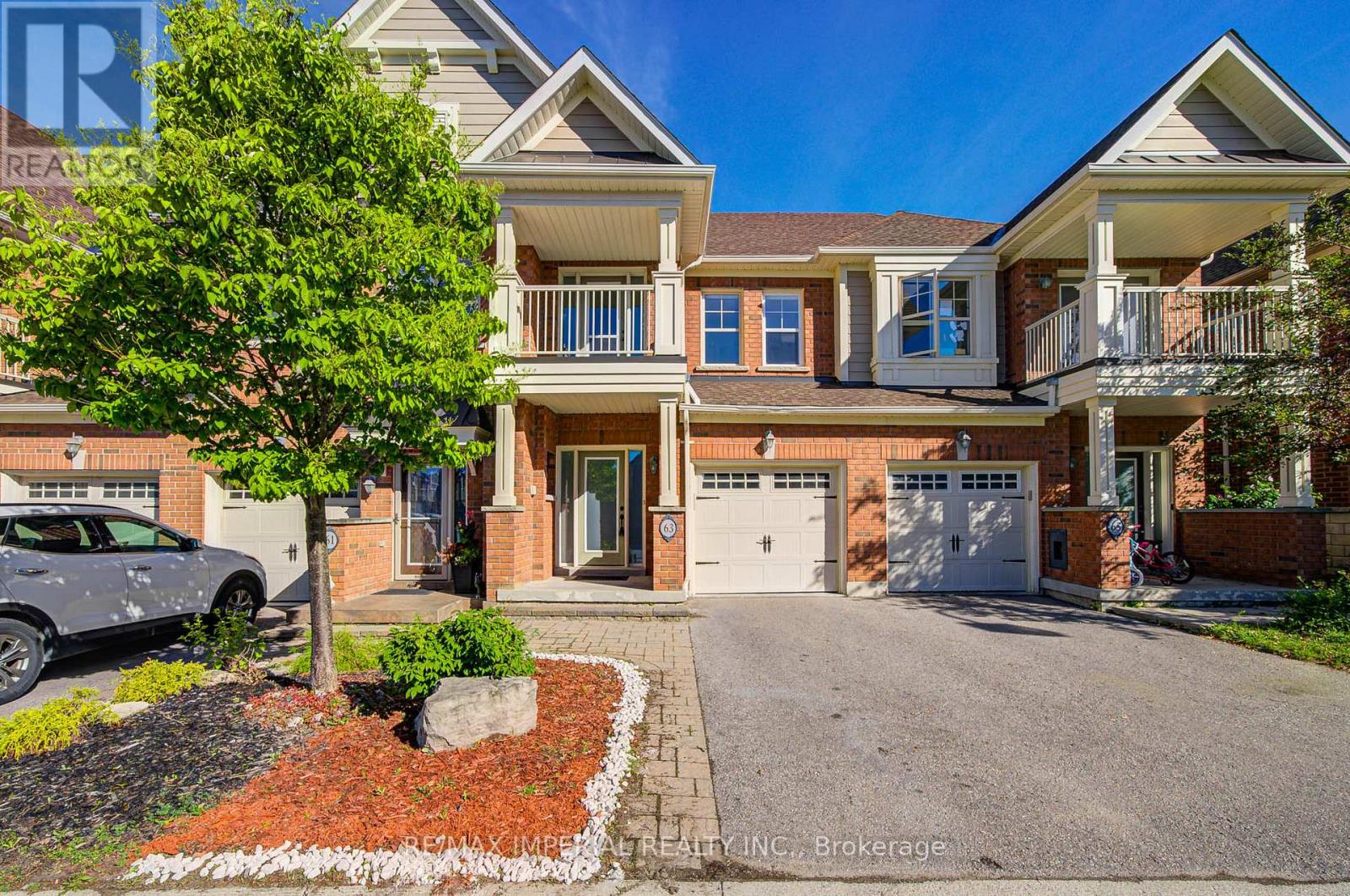 63 All Points Dr, Whitchurch-Stouffville, ON L4A 0W5