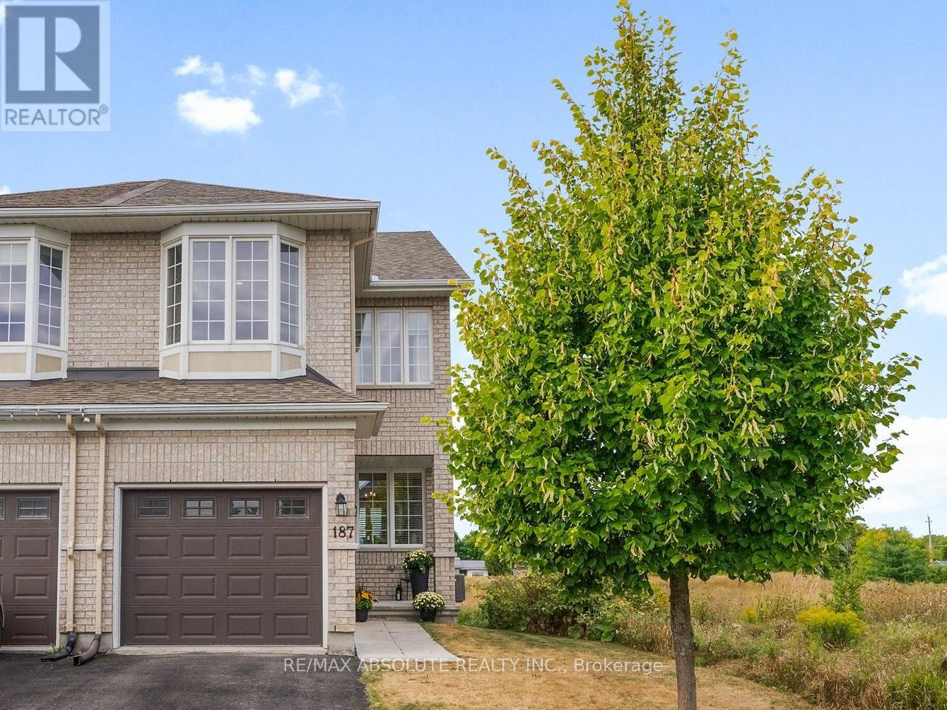 187 Desmond Trudeau Dr, Arnprior, ON K7S 0H1