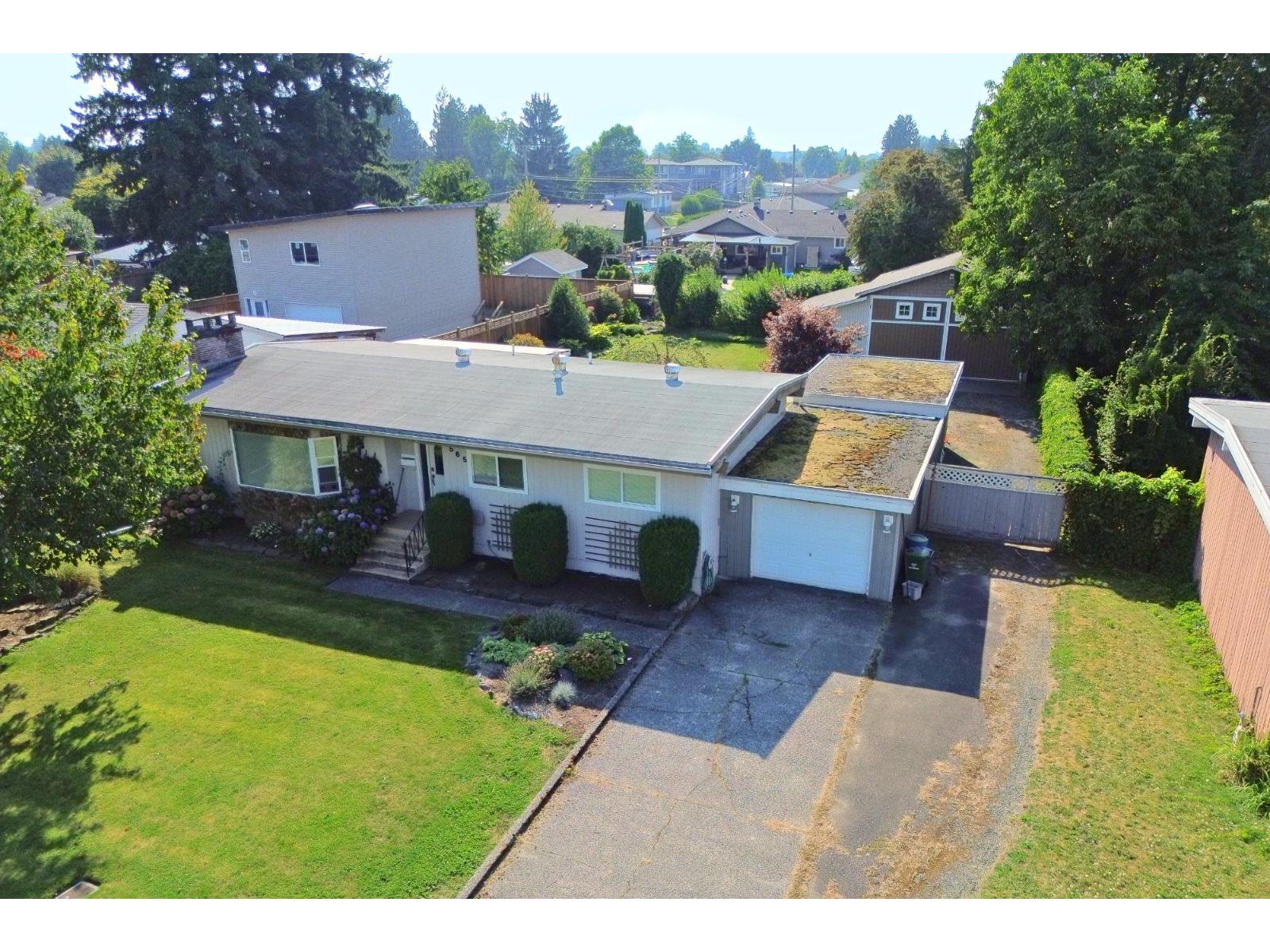 9565 Carleton Streetchilliwack Proper E, Chilliwack, BC V2P 6E2