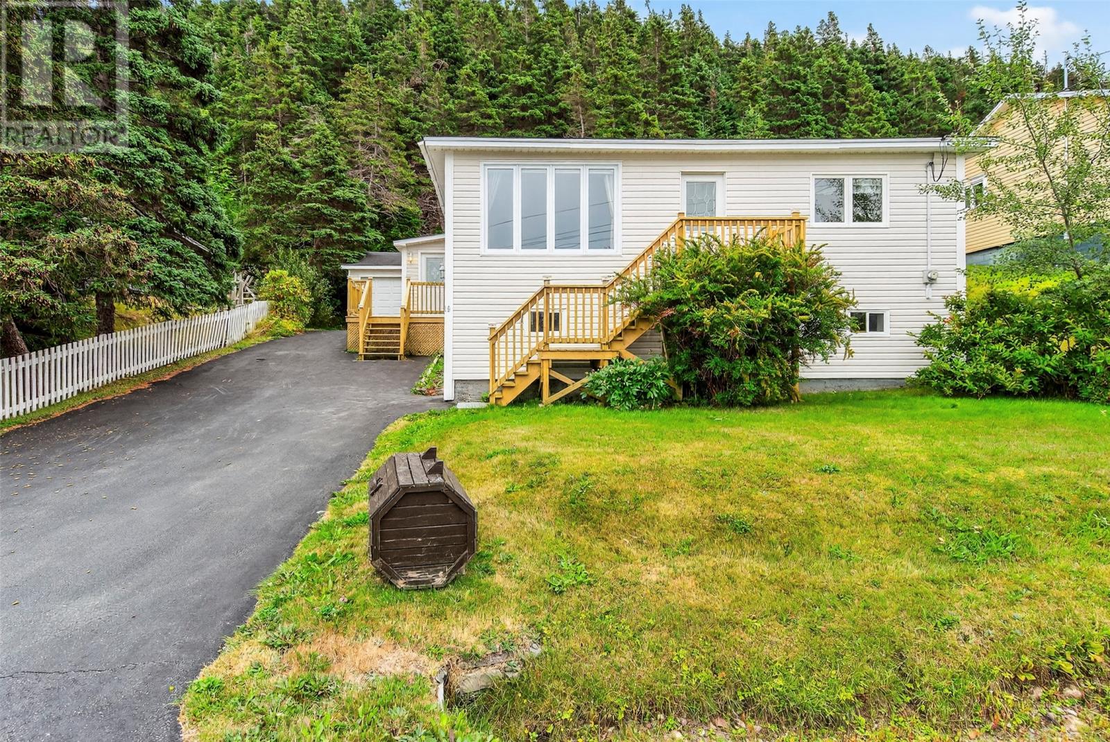 19 Riverside Dr, Norman's Cove - Long Cove, NL A0B 2T0