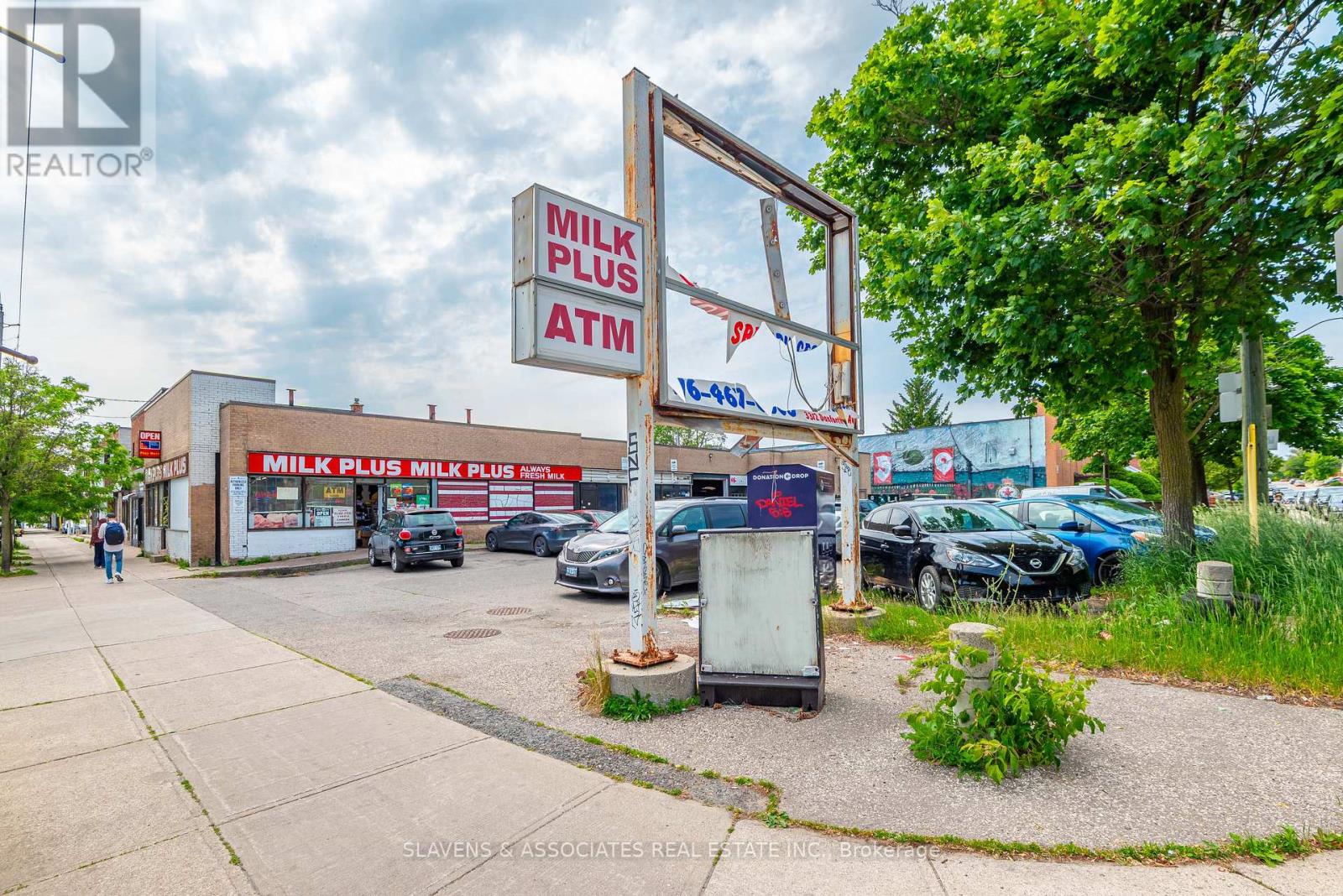 3312 Danforth Ave, Toronto Oakridge, ON M1L 1C4