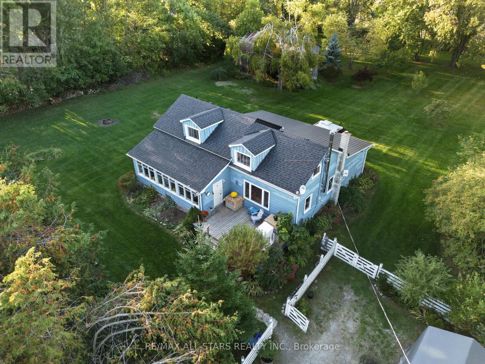 453 Peniel Rd, Kawartha Lakes, ON K0M 2T0