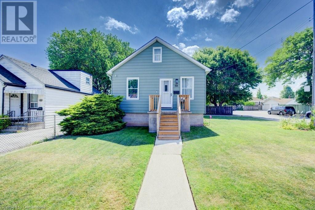 151 Walter Ave S, Hamilton, ON L8K 3K8