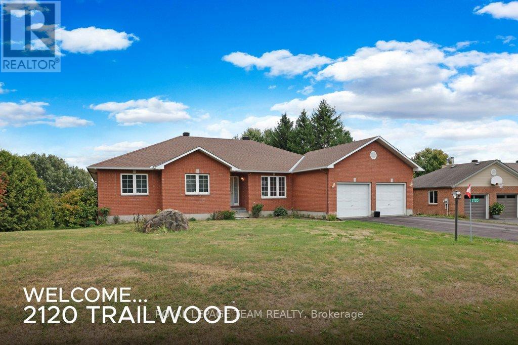 2120 Trailwood Dr, Ottawa, ON K0A 2T0