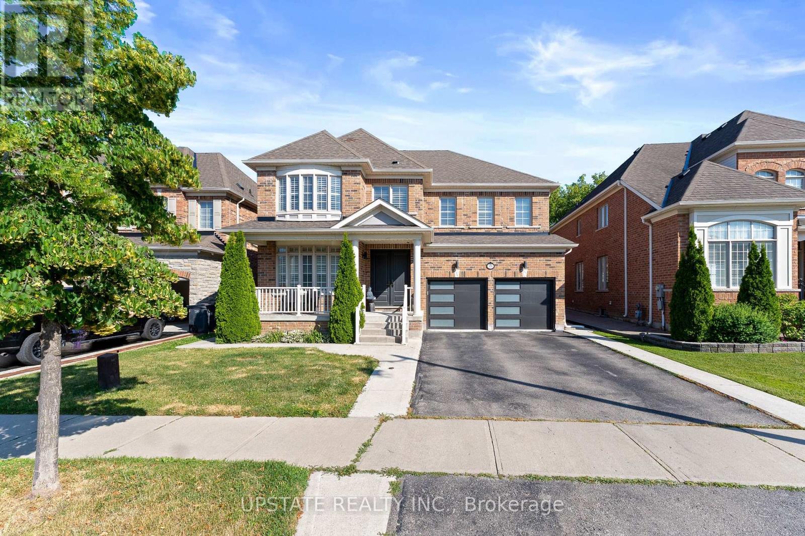 21 Lauderhill Rd, Brampton, ON L6P 2Z1