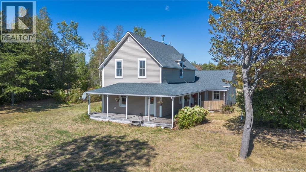 28 Chapman Rd, Newcastle Centre, NB E4B 2L6