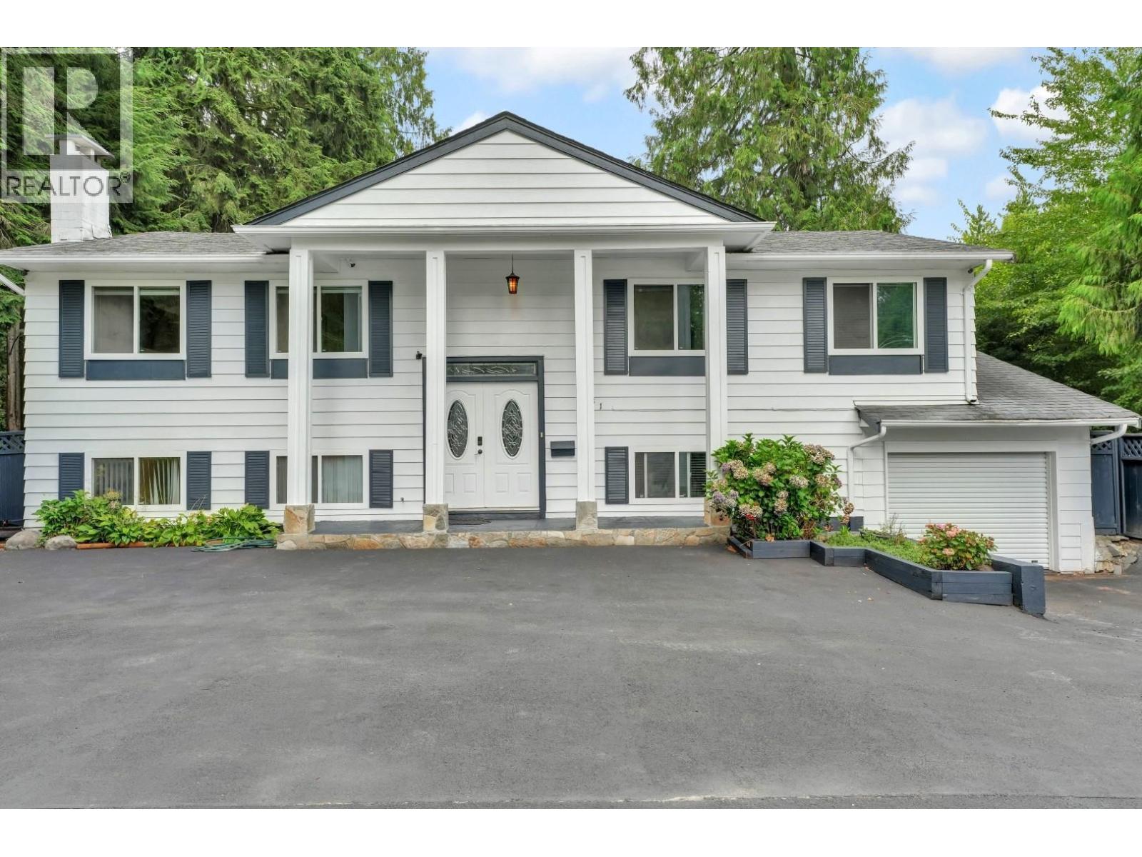 1081 Lincoln Ave, Port Coquitlam, BC V3B 4Z5