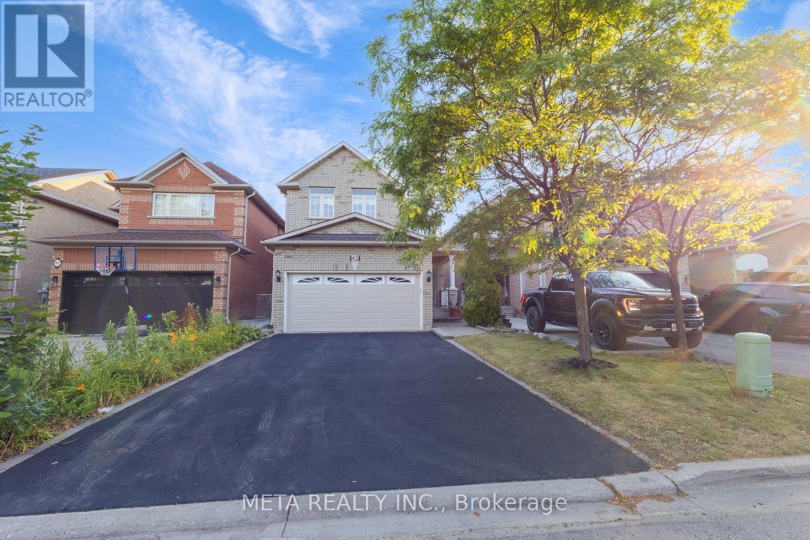 45 Trailview Ln, Caledon, ON L7E 2W1