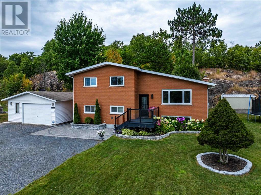 391 Harrison Dr, Sudbury, ON P3E 5E1
