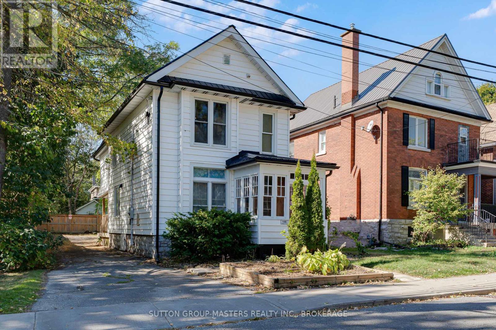 146 Collingwood St, Kingston, ON K7L 3X5