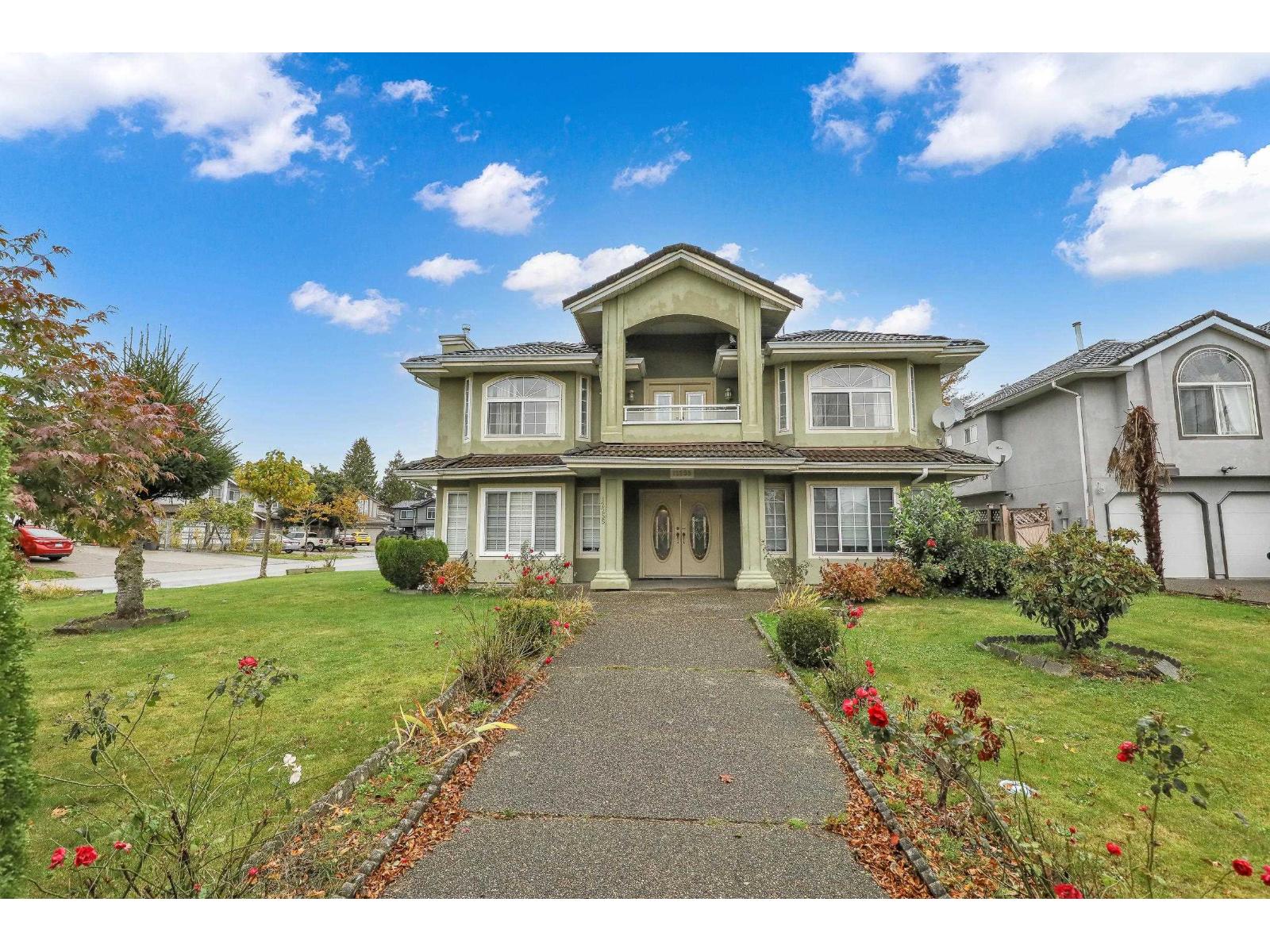 64 Avenue Unit 12255 #a, Surrey, BC V3W 3R8