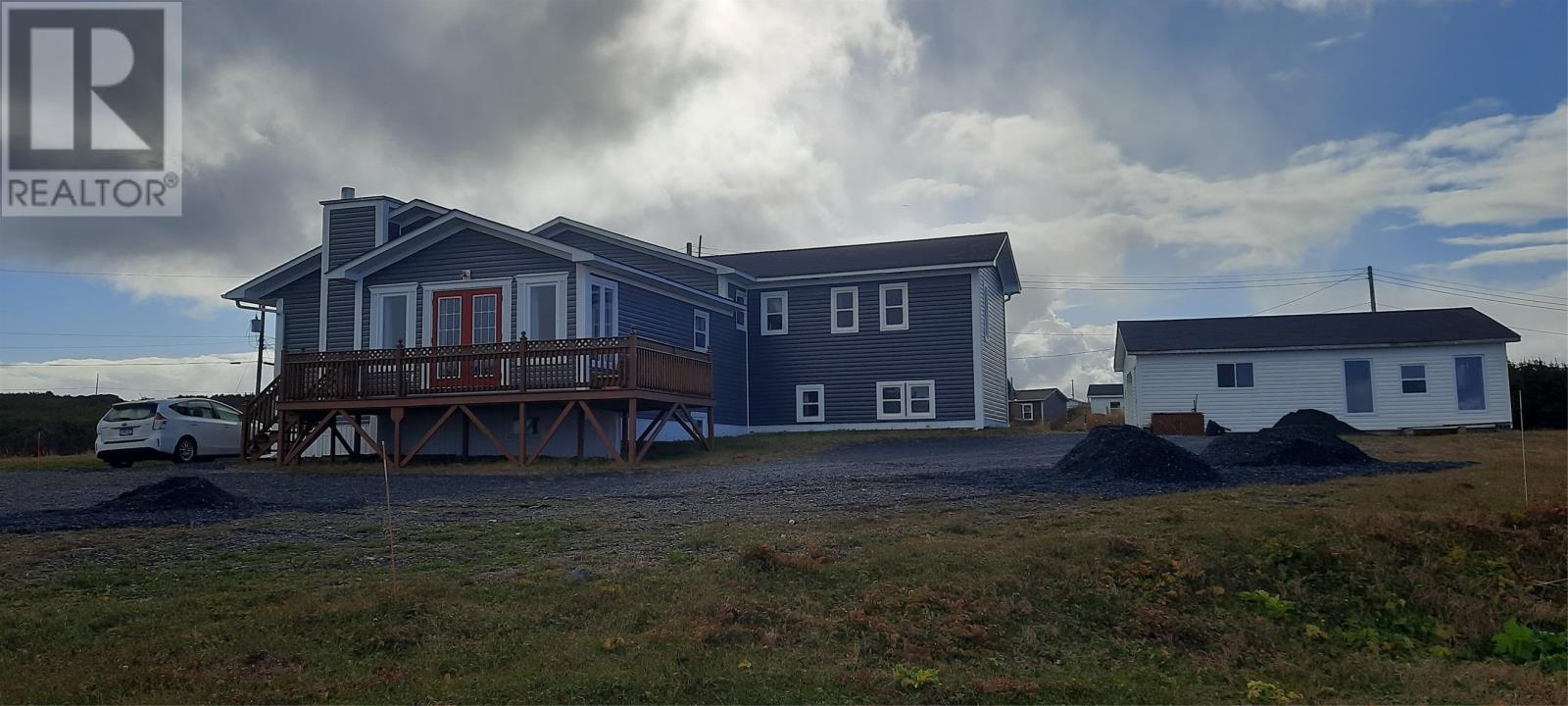 8 Main St, Hay Cove, NL A0K 2X0